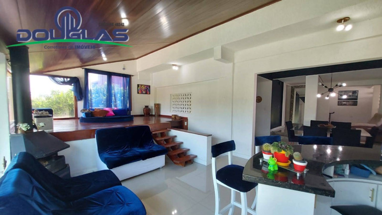 Imagem Casa com 3 Quartos à Venda, 341 m² em Tarumã - Viamão Imagem Casa com 3 Quartos à Venda, 341 m² em Tarumã - Viamão