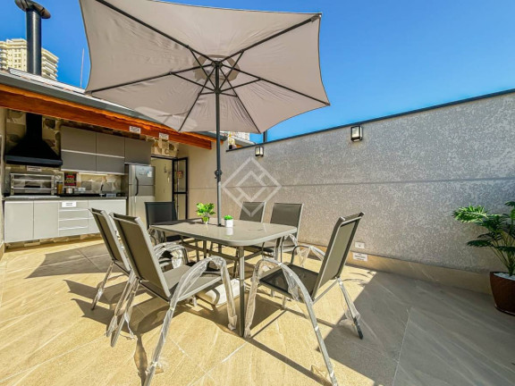 Imagem Casa com 4 Quartos à Venda, 160 m² Imagem Casa com 4 Quartos à Venda, 160 m²