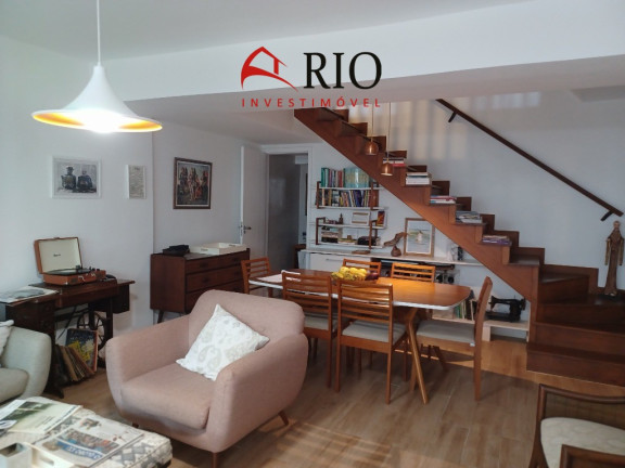 Imagem Casa com 5 Quartos à Venda, 178 m² em Barra Da Tijuca - Rio De Janeiro Imagem Casa com 5 Quartos à Venda, 178 m² em Barra Da Tijuca - Rio De Janeiro