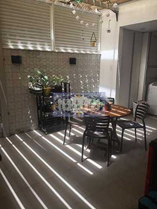 Imagem Apartamento com 3 Quartos à Venda, 155 m² em Tijuca - Rio De Janeiro Imagem Apartamento com 3 Quartos à Venda, 155 m² em Tijuca - Rio De Janeiro