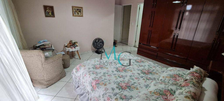 Imagem Casa com 3 Quartos à Venda, 392 m² em Campo Grande - Rio De Janeiro Imagem Casa com 3 Quartos à Venda, 392 m² em Campo Grande - Rio De Janeiro