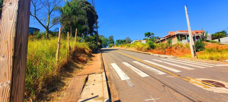 Imóvel à Venda, 282 m² em Vila Santa Helena - Atibaia