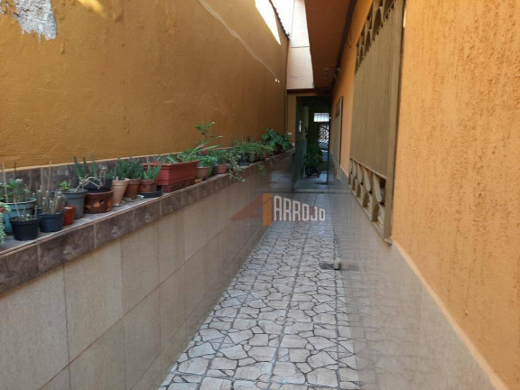 Imagem Casa com 3 Quartos à Venda, 267 m² em Vila Marieta - São Paulo