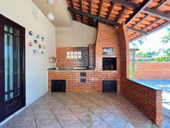 Imagem Casa com 2 Quartos à Venda, 153 m² em Pinheiros - Balneário Barra Do Sul