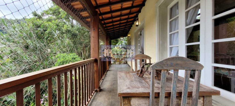 Imagem Imóvel com 6 Quartos à Venda, 680 m² em Carlos Guinle - Teresópolis