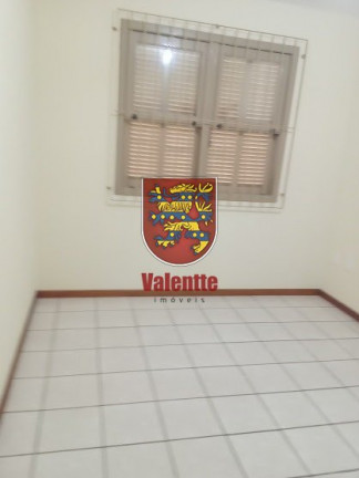 Imagem Casa com 3 Quartos à Venda, 320 m² em Capoeiras - Florianópolis Imagem Casa com 3 Quartos à Venda, 320 m² em Capoeiras - Florianópolis