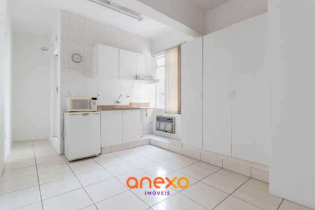 Sala Comercial para Alugar, 28 m² em Centro - Blumenau
