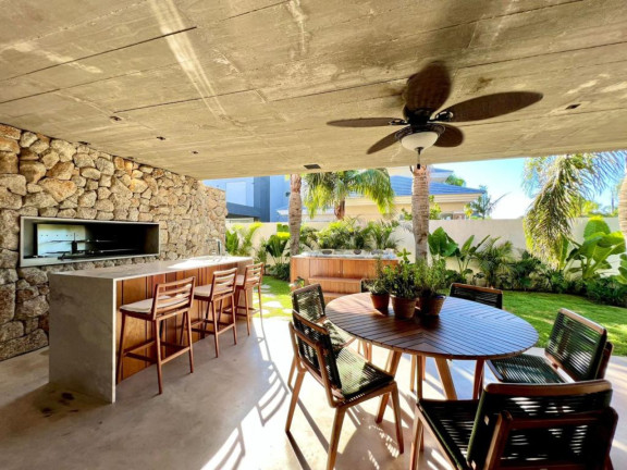 Imagem Sobrado com 4 Quartos à Venda, 350 m² em Morada Do Sol - Capao Da Canoa