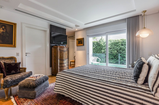 Imagem Casa com 4 Quartos à Venda,  em Jardim América - São Paulo