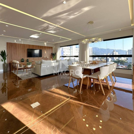 Apartamento com 3 Quartos à Venda, 225 m² em Centro - Jaraguá Do Sul
