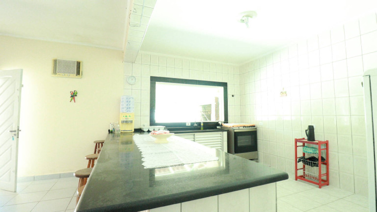 Imagem Casa de Condomínio com 4 Quartos à Venda, 174 m² em Centro - Ubatuba Imagem Casa de Condomínio com 4 Quartos à Venda, 174 m² em Centro - Ubatuba
