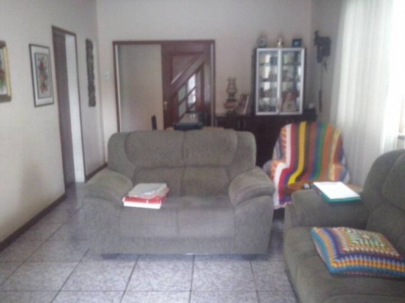 Imagem Casa com 4 Quartos à Venda, 430 m² em Balneário Do Estreito - Florianópolis Imagem Casa com 4 Quartos à Venda, 430 m² em Balneário Do Estreito - Florianópolis