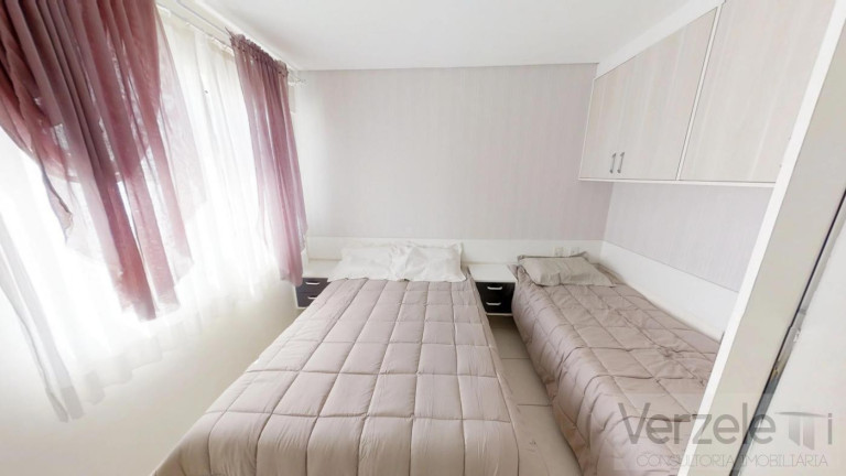 Imagem Apartamento com 3 Quartos à Venda, 143 m² em Centro