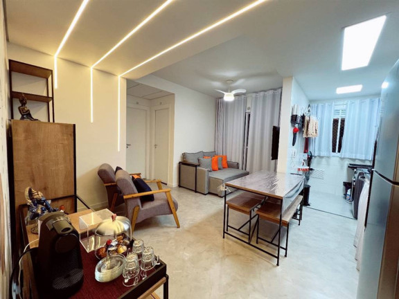 Imagem Apartamento com 2 Quartos à Venda, 48 m² em Ocian - Praia Grande