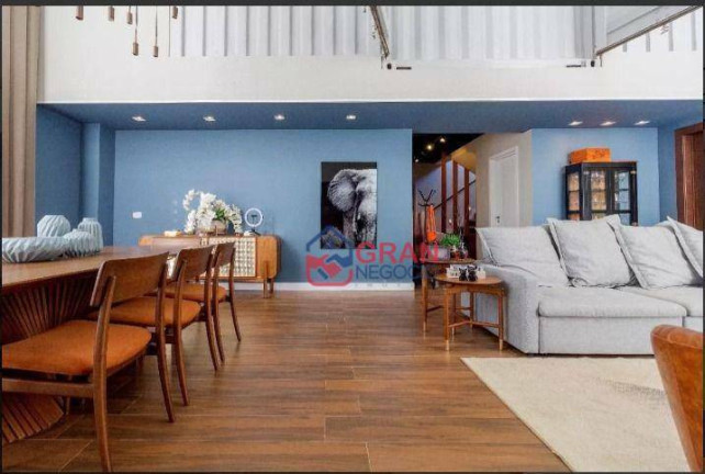 Imagem Sobrado com 4 Quartos à Venda, 345 m² em Butiatuvinha - Curitiba Imagem Sobrado com 4 Quartos à Venda, 345 m² em Butiatuvinha - Curitiba