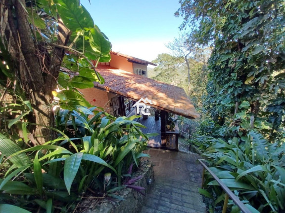 Imagem Casa de Condomínio com 4 Quartos à Venda, 2.000 m² em Maria Paula - Niterói
