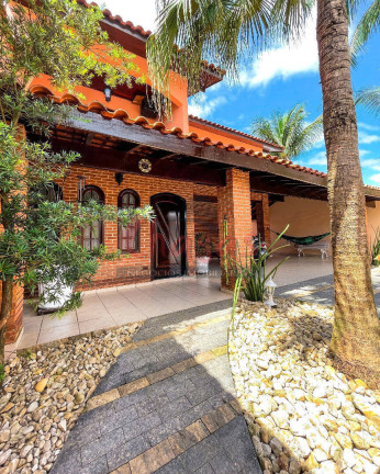Imagem Casa com 4 Quartos à Venda, 252 m² em Indaiá - Caraguatatuba Imagem Casa com 4 Quartos à Venda, 252 m² em Indaiá - Caraguatatuba
