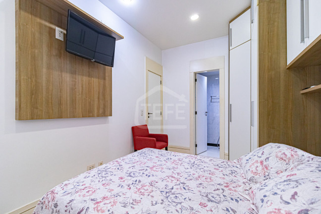 Imagem Apartamento com 2 Quartos à Venda, 77 m² em Copacabana - Rio De Janeiro Imagem Apartamento com 2 Quartos à Venda, 77 m² em Copacabana - Rio De Janeiro