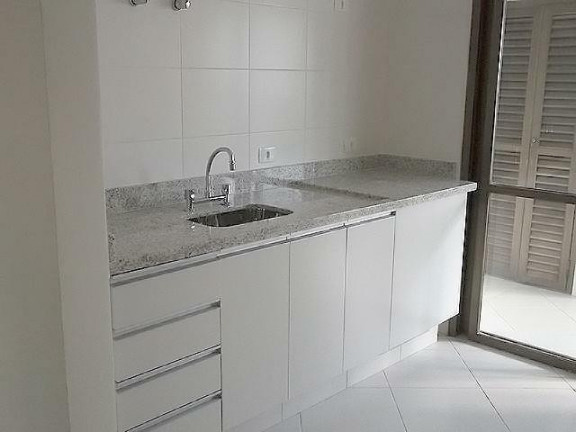 Imagem Cobertura com 4 Quartos à Venda, 650 m² em Pitangueiras - Guarujá Imagem Cobertura com 4 Quartos à Venda, 650 m² em Pitangueiras - Guarujá