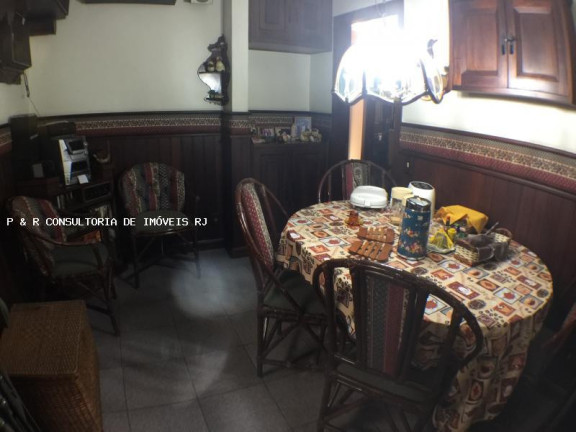 Imagem Casa com 5 Quartos à Venda, 414 m² em Rio De Janeiro Imagem Casa com 5 Quartos à Venda, 414 m² em Rio De Janeiro