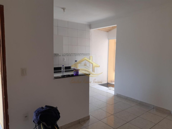 Imagem Imóvel com 2 Quartos à Venda, 66 m² em Residencial Verona - Londrina