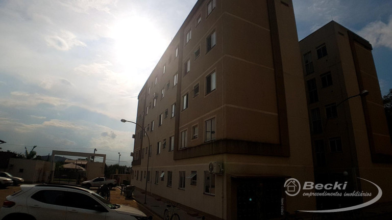 Imagem Apartamento com 2 Quartos para Alugar, 48 m² em Adhemar Garcia - Joinville