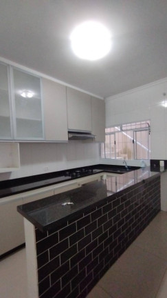 Imagem Casa com 3 Quartos para Alugar, 200 m² em Jardim Leonor - Cotia