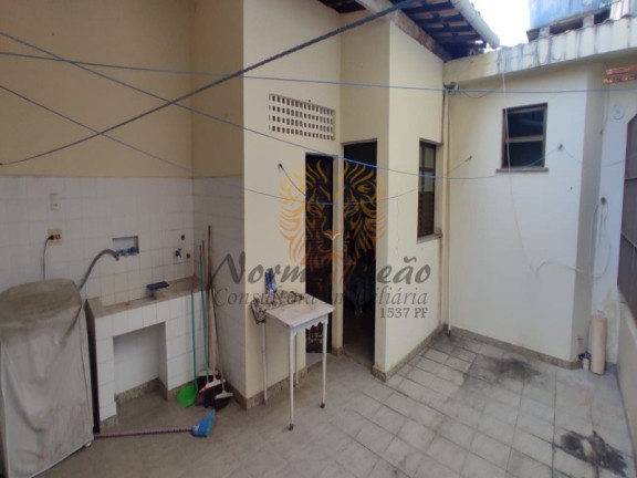 Imagem Casa com 4 Quartos à Venda, 250 m² em Atalaia - Aracaju