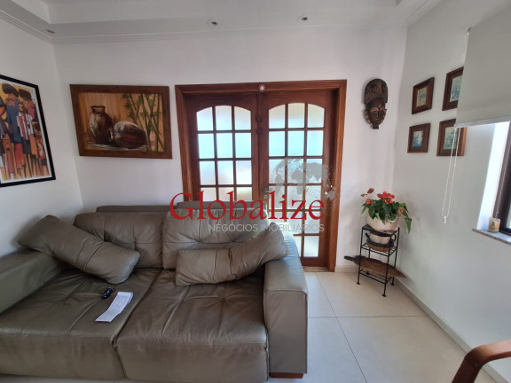 Imóvel com 2 Quartos à Venda, 94 m² em Embaré - Santos