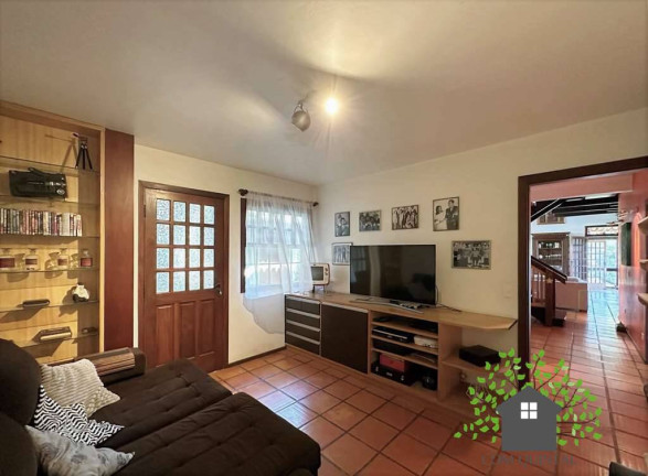 Imagem Casa com 5 Quartos à Venda, 982 m² em Vila Santo Antônio - Cotia Imagem Casa com 5 Quartos à Venda, 982 m² em Vila Santo Antônio - Cotia