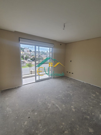 Imagem Sobrado com 3 Quartos à Venda, 162 m² em Tingui - Curitiba Imagem Sobrado com 3 Quartos à Venda, 162 m² em Tingui - Curitiba