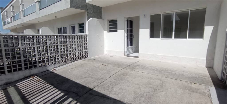 Imagem Sobrado com 2 Quartos à Venda, 69 m² em Santa Eugenia - Mongagua Imagem Sobrado com 2 Quartos à Venda, 69 m² em Santa Eugenia - Mongagua