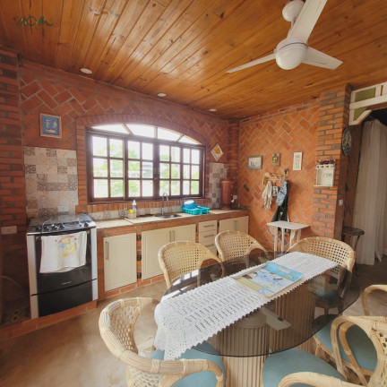 Imagem Casa com 3 Quartos à Venda, 118 m² em Brandalize - Itapoá