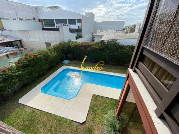 Imagem Casa com 5 Quartos à Venda, 300 m² em Centro - Xangri-la