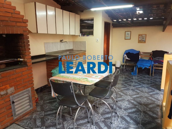 Sobrado com 3 Quartos à Venda, 201 m² em Vila Linda - Santo André