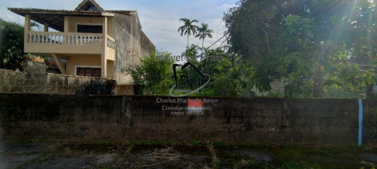 Terreno à Venda, 300 m² em Getuba - Caraguatatuba