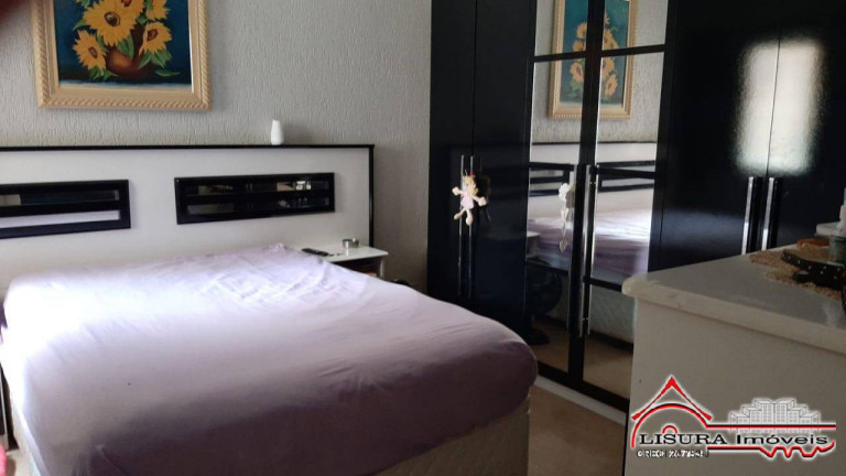 Imagem Casa com 2 Quartos à Venda, 99 m² em Centro - Jacareí