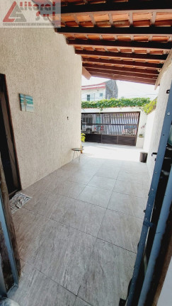 Imagem Casa com 3 Quartos à Venda, 130 m² em Maracanã - Praia Grande Imagem Casa com 3 Quartos à Venda, 130 m² em Maracanã - Praia Grande