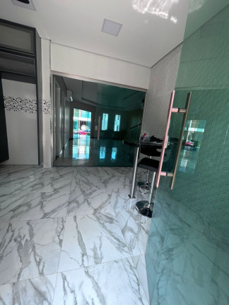 Imagem Casa com 3 Quartos à Venda, 250 m² em Colônia Terra Nova - Manaus