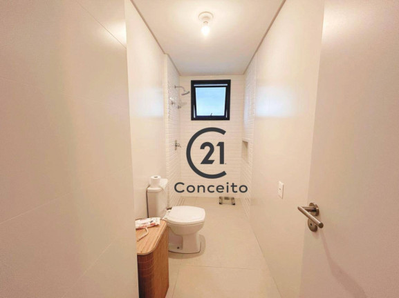 Imagem Apartamento com 3 Quartos à Venda, 205 m² em Canto - Florianópolis Imagem Apartamento com 3 Quartos à Venda, 205 m² em Canto - Florianópolis