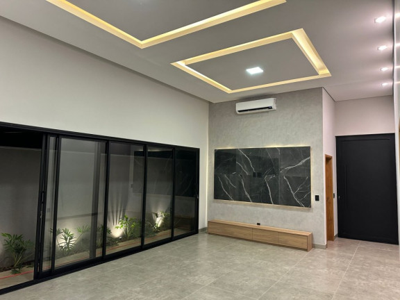 Imagem Casa de Condomínio com 3 Quartos à Venda, 312 m² em Residencial Villa De León - Piratininga