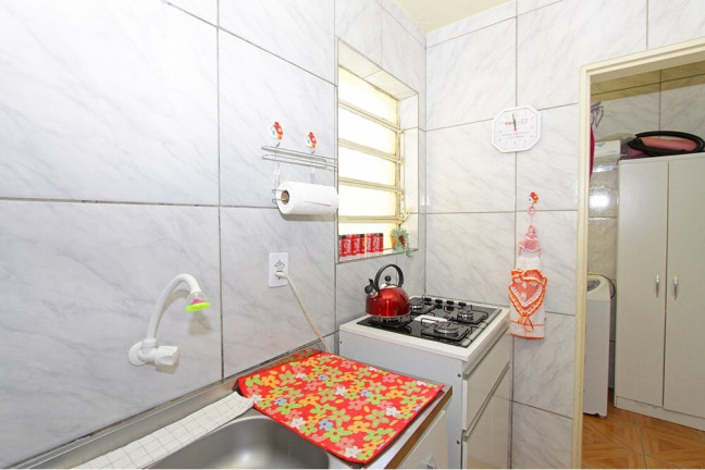 Imagem Apartamento com 1 Quarto à Venda, 42 m² em Jardim Carvalho - Porto Alegre