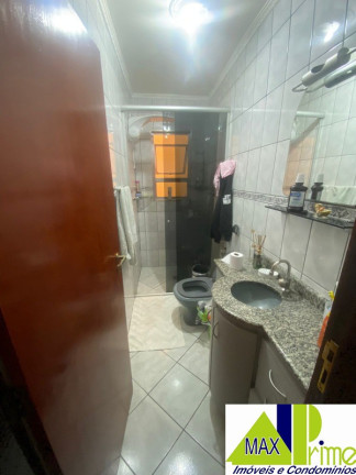 Imagem Sobrado com 3 Quartos à Venda, 225 m² em Vila Laís - São Paulo