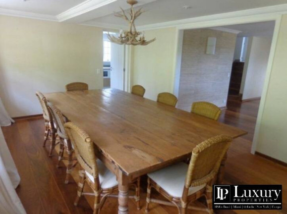 Imagem Casa com 6 Quartos à Venda, 480 m² em Parque Da Ferradura - Campos Do Jordão