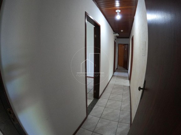 Imagem Edifício Residencial com 8 Quartos à Venda, 300 m² em São João Do Rio Vermelho - Florianópolis Imagem Edifício Residencial com 8 Quartos à Venda, 300 m² em São João Do Rio Vermelho - Florianópolis