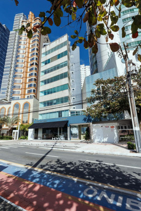 Imagem Apartamento com 3 Quartos para Alugar, 100 m² em Centro - Balneário Camboriú Imagem Apartamento com 3 Quartos para Alugar, 100 m² em Centro - Balneário Camboriú