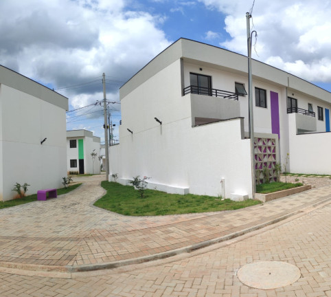 Imagem Casa com 2 Quartos à Venda, 67 m² em Jardim Petrópolis - Cotia