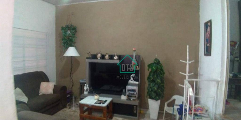 Imagem Casa com 7 Quartos à Venda, 180 m² em Vila União (zona Leste) - São Paulo Imagem Casa com 7 Quartos à Venda, 180 m² em Vila União (zona Leste) - São Paulo