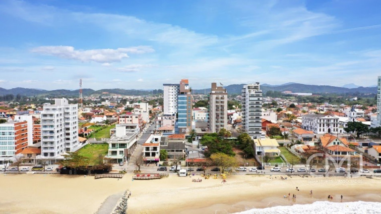 Imagem Apartamento com 2 Quartos à Venda, 79 m² em Centro - Balneário Piçarras