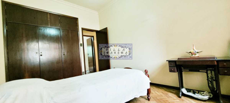 Imagem Apartamento com 3 Quartos à Venda, 130 m² em Tijuca - Rio De Janeiro Imagem Apartamento com 3 Quartos à Venda, 130 m² em Tijuca - Rio De Janeiro